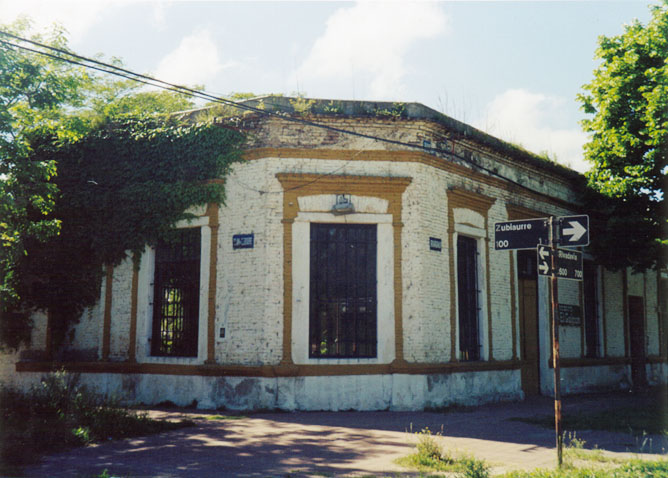 36 - Antigua Casa Flia. Taverna, Ant. Hotel Teruel